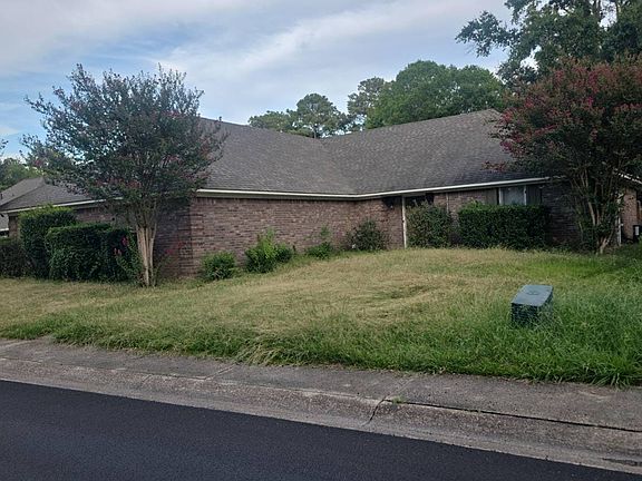 2nd image of 224 Brenhaven Blvd