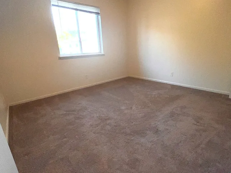 3202 University Dr #K — Photo 16