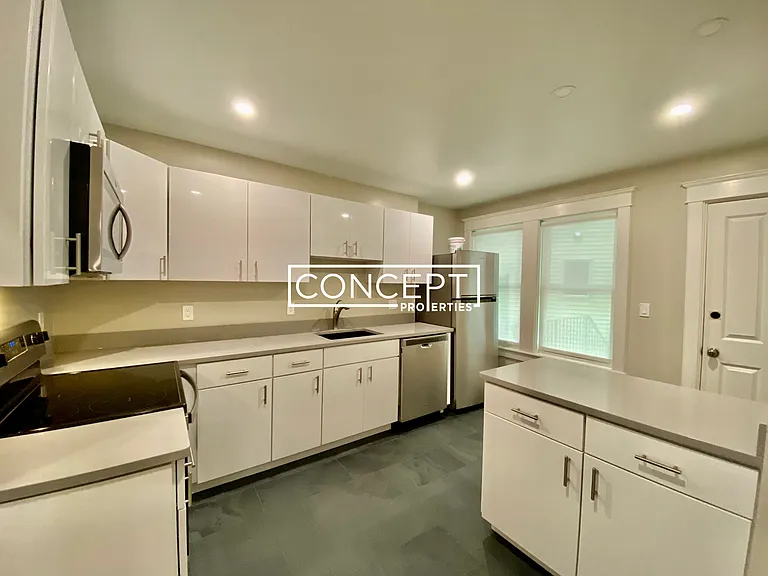 33 Portsmouth St #1 — Photo 13