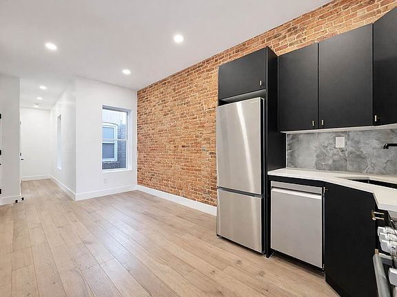 5th image of 1582 Dekalb Ave #3B