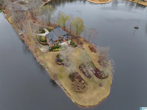 6200 Wynwood Lndg, Trussville, AL 35173