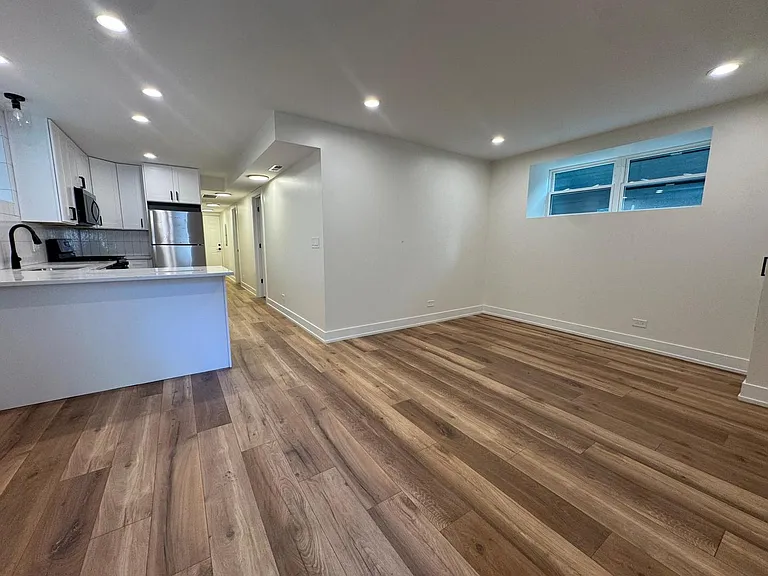 2522 W Charleston St #1 — Photo 2