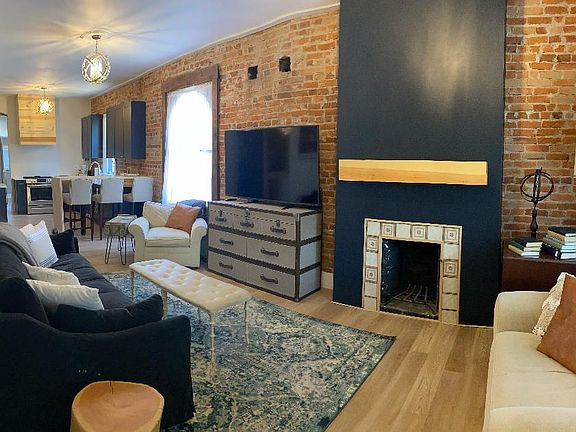 2nd image of 127 W Cedar Ave #1
