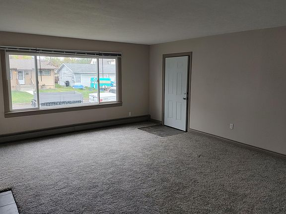 3rd image of 1513 W Chelan Ave #A
