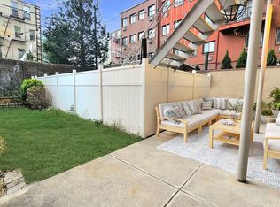 14 Bayard St APT 1R, Brooklyn, NY 11211
