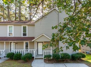 106 Arbuckle Ln, Cary, NC 27511