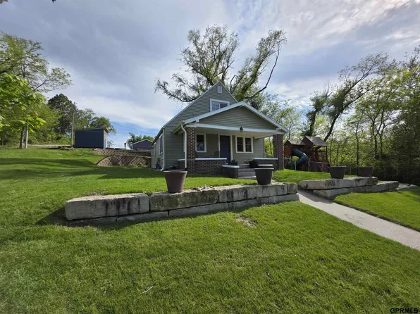 657 Cedar St, Ashland, NE 68003