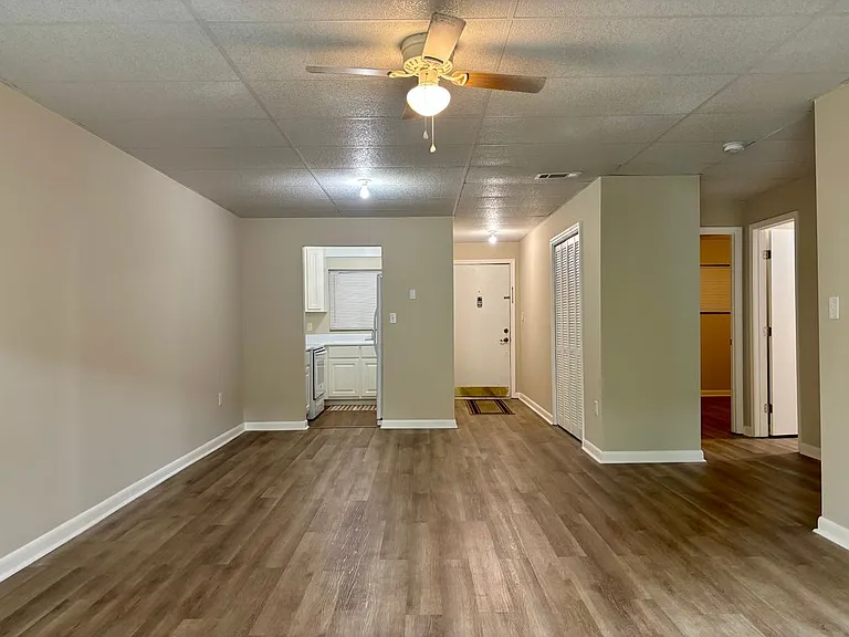 316 Cherry St #24 — Photo 10