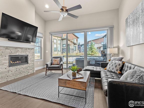2nd image of 16 Riverwalk Pl