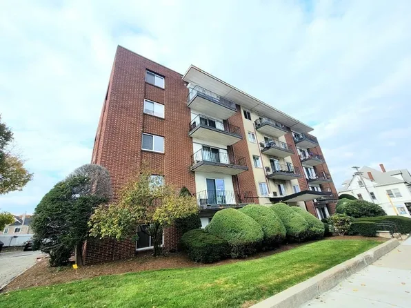 80 Main St APT 20, Malden, MA 02148