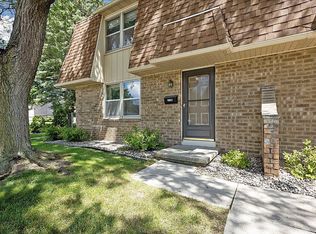 201 Huth St APT D, Green Bay, WI 54302