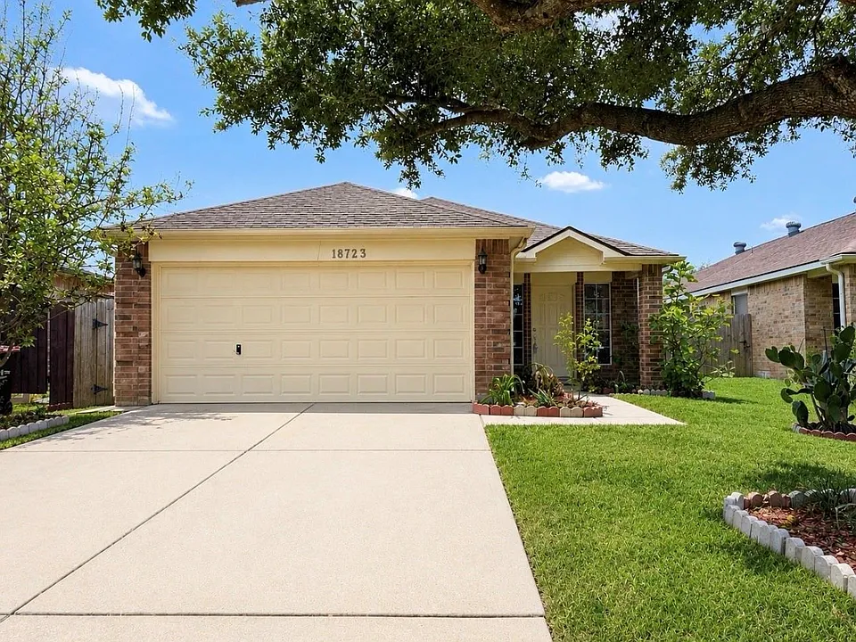 18723 Driftwood Springs Dr