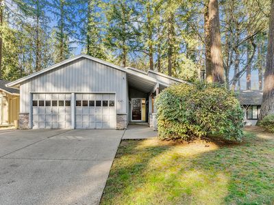 4321 Collins Way, Lake Oswego, OR, 97035