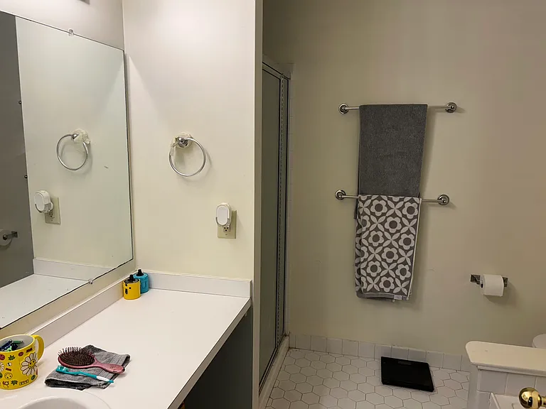 2202 Foxmeadow Dr — Photo 6