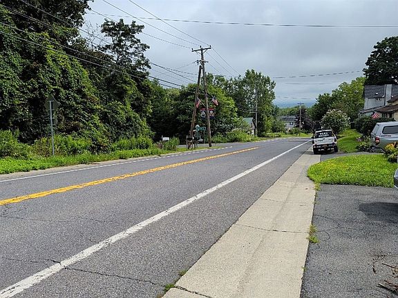 4th image of 51 Martins Hill Rd