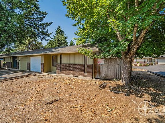 3rd image of 2910 NE 86th Ave