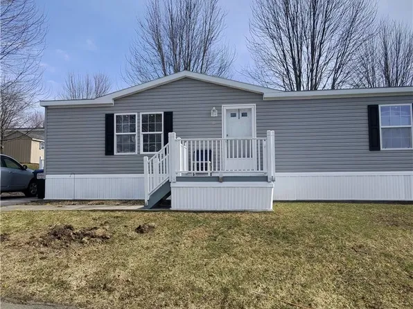 29 Horizon Dr, New Hartford, NY 13413