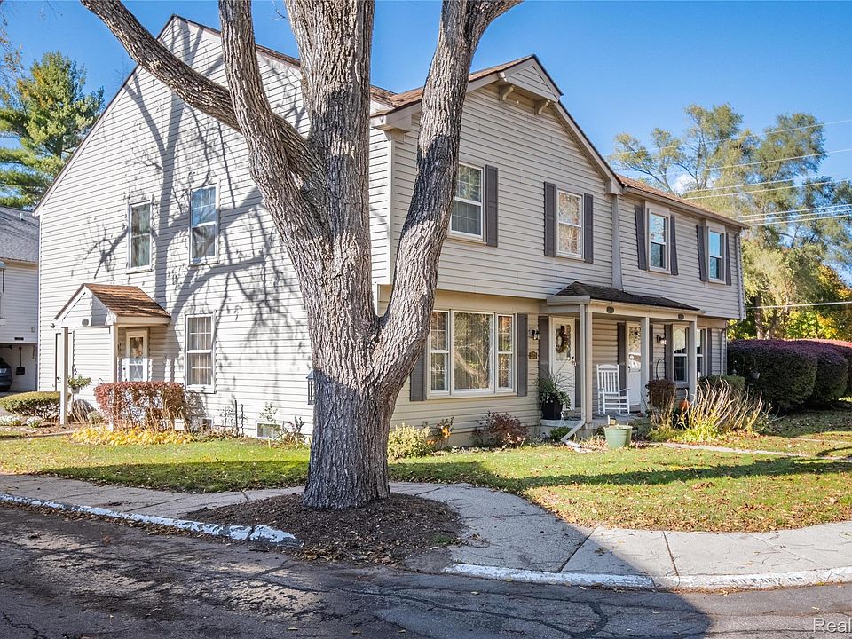 1st image of 2171 Park Place Dr