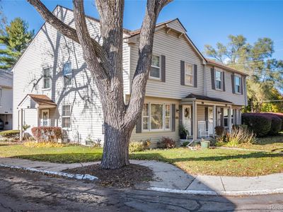 2171 Park Place Dr, Walled Lake, MI, 48390