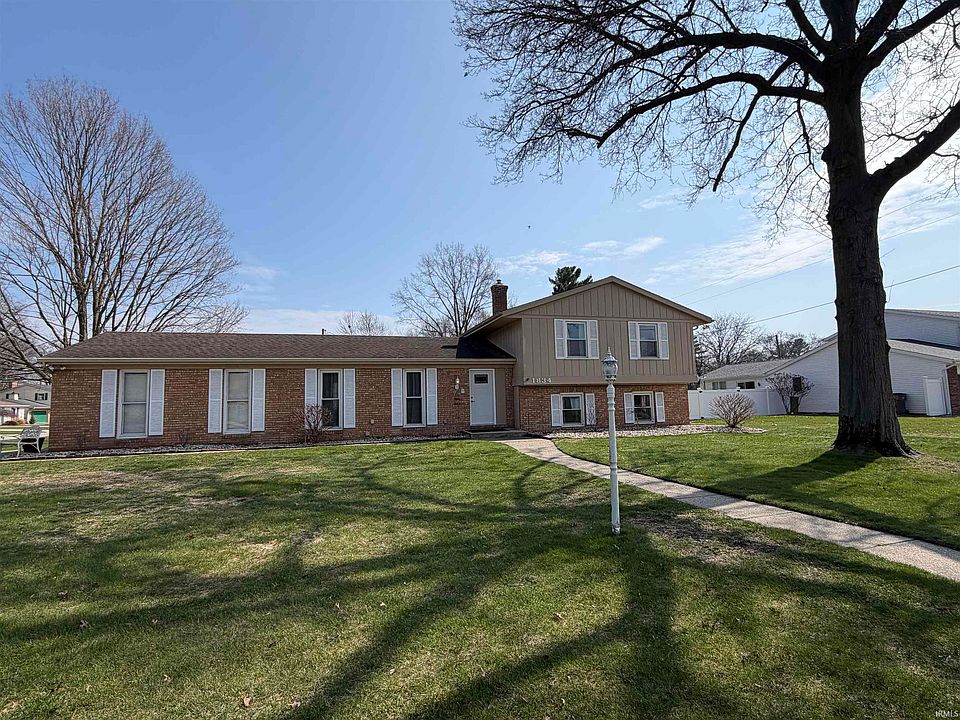 1st image of 1834 Crabtree Ln