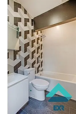 Rented by EXR | media 26