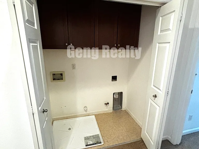 8308 Crystal Walk Cir — Photo 19