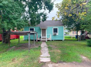210 2nd Ave N, Texas City, TX 77590