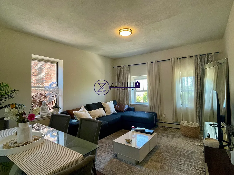 475 Dudley St #3