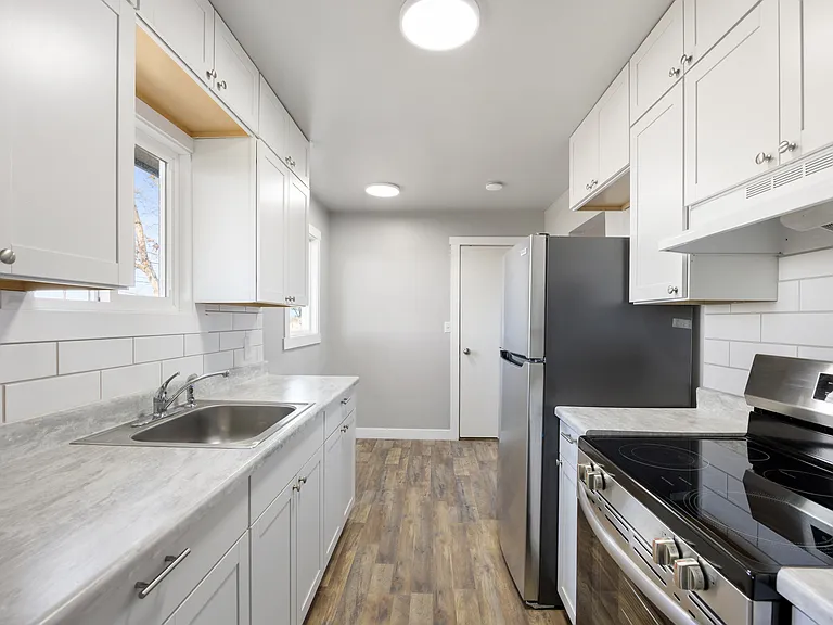 1314 Pershing Rd — Photo 10