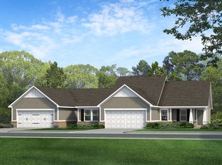 219 Hunters Ridge Dr, Danville, IN 46122