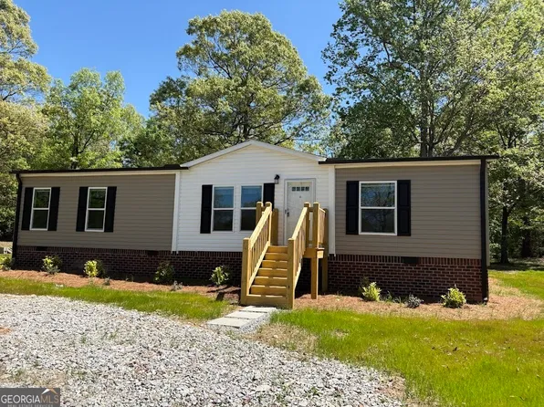 141 Trinity Ct, Royston, GA 30662