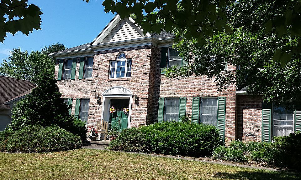 1st image of 3265 Chenault Dr