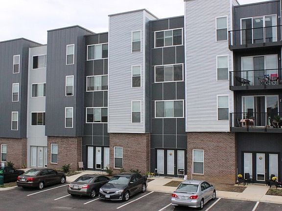2nd image of 1904 Cedar St APT 419
