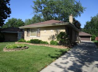 16345 Dobson Ave, South Holland, IL 60473