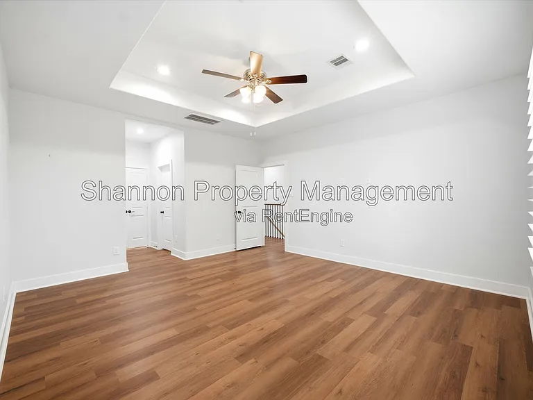 2125 Paul Quinn St — Photo 11