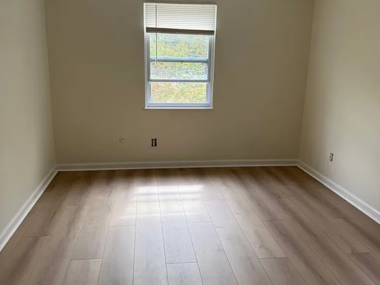 1346 Baja Ln — Photo 13