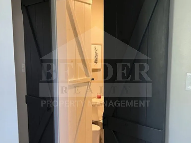 1320 Highland Ave NW — Photo 5