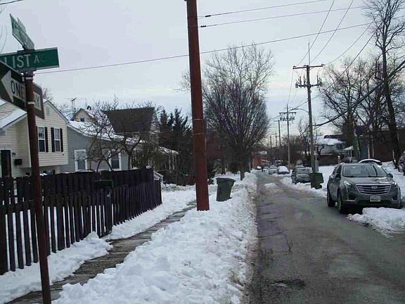 4th image of 2700 Grindon Ave