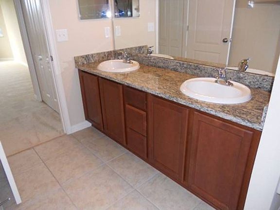 Master bedroom bath
