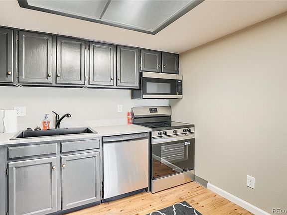 4th image of 9680 Brentwood Way #208