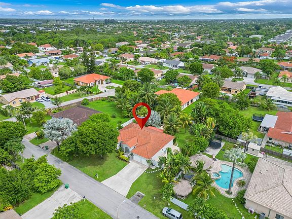 4th image of 12743 SW 220th St