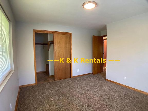 3rd image of 510 N Hawkins Ave