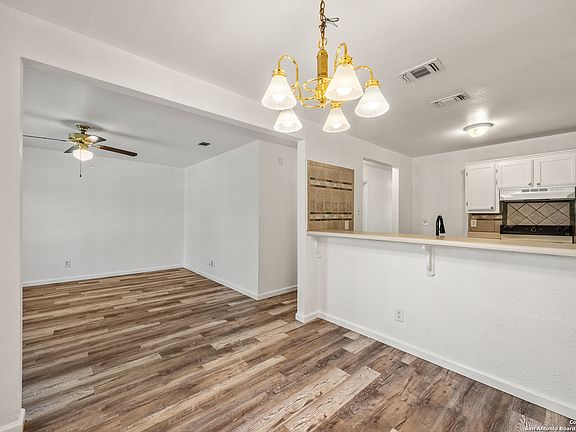 4th image of 8902 PORTSIDE DR