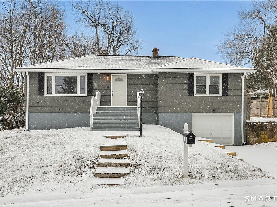 1st image of 23 Rosemary Lane