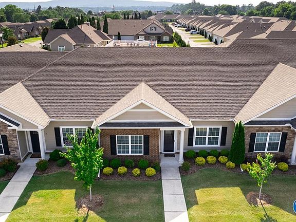 2nd image of 7 Moore Farm Cir NW #7