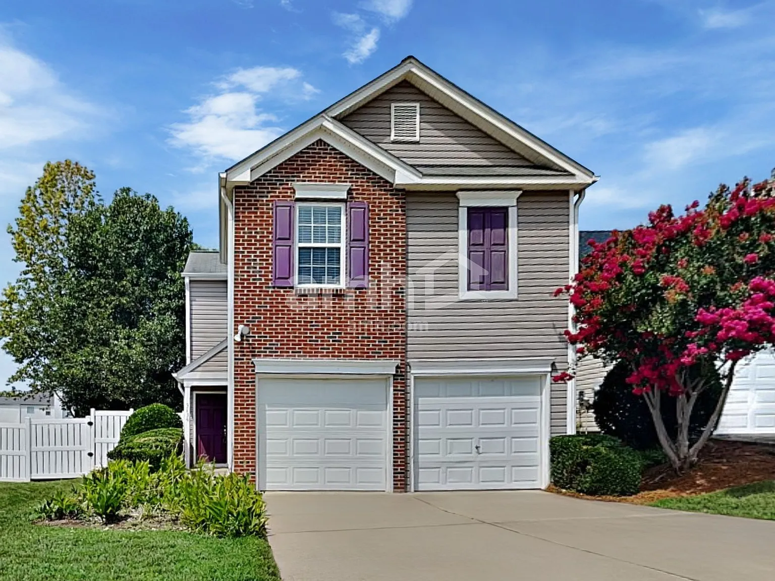 3 bed, 2.5 bath, 1360 sqft, $1,850 — Photo 1