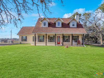 1561 County Road 320, Floresville, TX, 78114