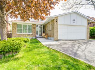71 Willowbrook Rd, Markham, ON L3T 5K7