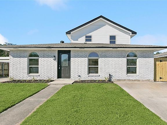 3rd image of 2404 Bobwhite Dr