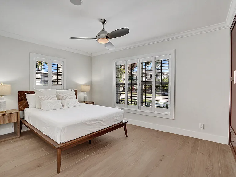 885 Nafa Dr — Photo 66